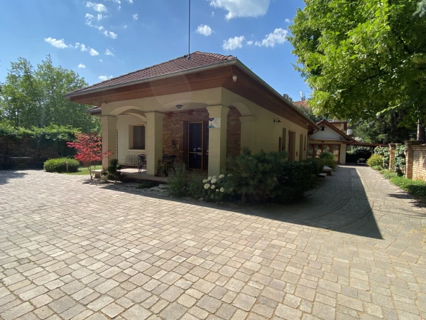 Eladó Ház Siófok 200 m2 