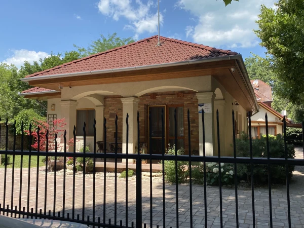 Eladó Ház Siófok 200 m2 
