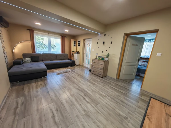 Eladó Ház Jászágó 115 m2 