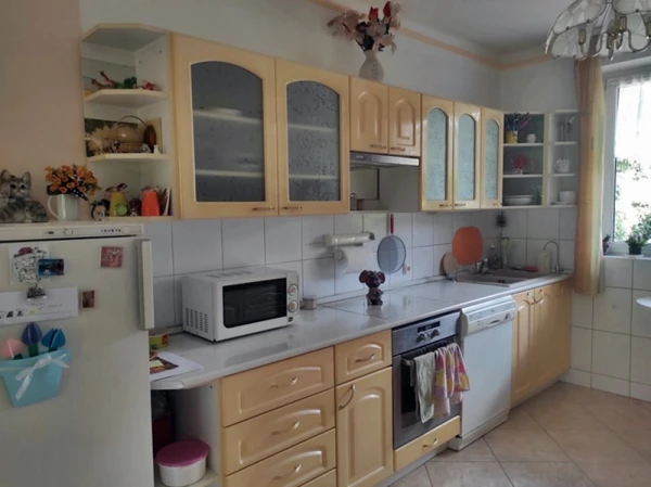 Eladó Ház Tatabánya 164 m2 