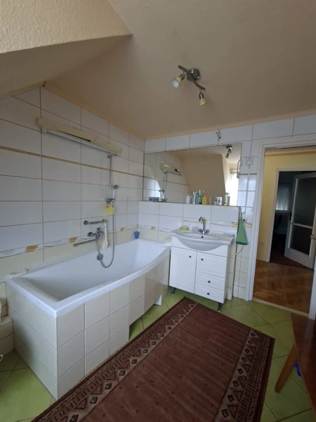 Eladó Ház Tatabánya 164 m2 