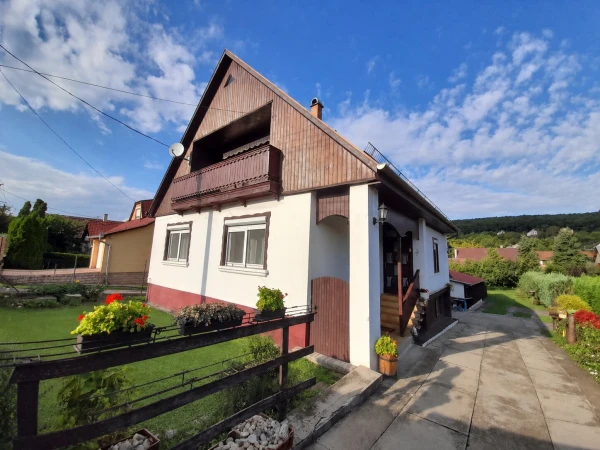Eladó Ház Gödöllő 160 m2 