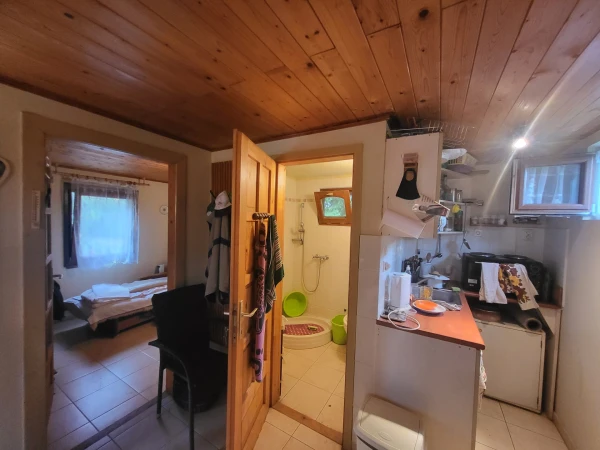 Eladó Nyaraló Győr 26 m2 