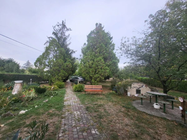 Eladó Nyaraló Győr 26 m2 