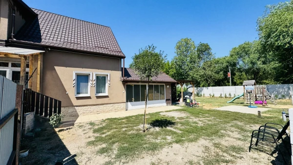 Eladó Ház Solt 144 m2 
