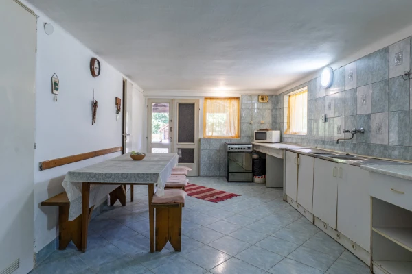 Eladó Nyaraló Varbó 100 m2 