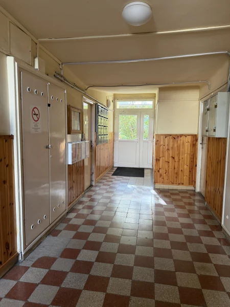 Eladó Lakás Szolnok 42 m2 