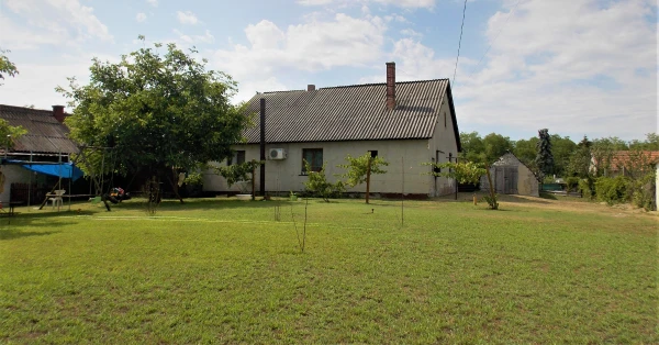 Eladó Ház Szank 120 m2 