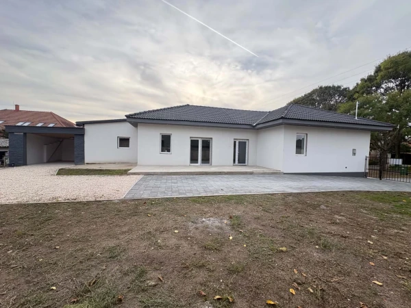 Eladó Ház Gyula 135 m2 