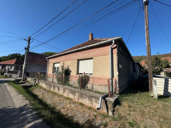 Eladó Lakás Cserépváralja 73 m2 