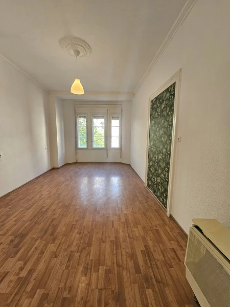 Eladó Lakás Szolnok 120 m2 