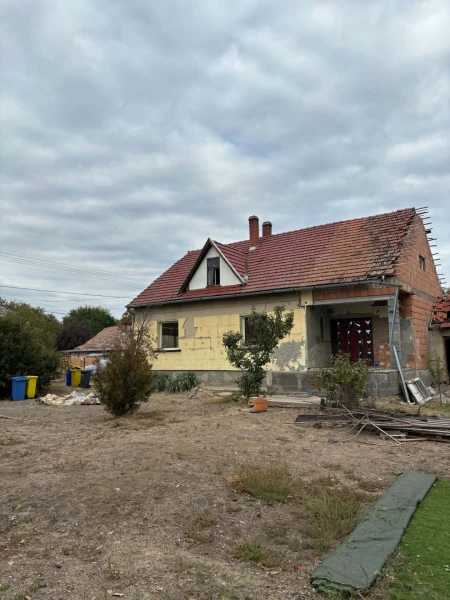 Eladó Ház Újszilvás 96 m2 