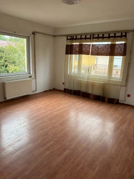 Eladó Ház Újszilvás 96 m2 