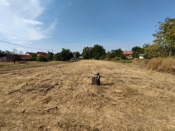 Eladó Telek Rákóczifalva 752 m2 