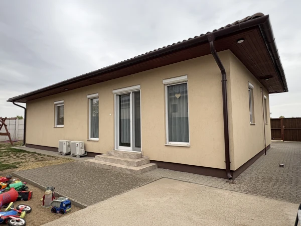 Eladó Ház Kecskemét 114 m2 