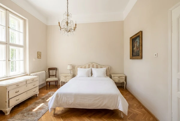 Eladó Ház Esztergom 718 m2 