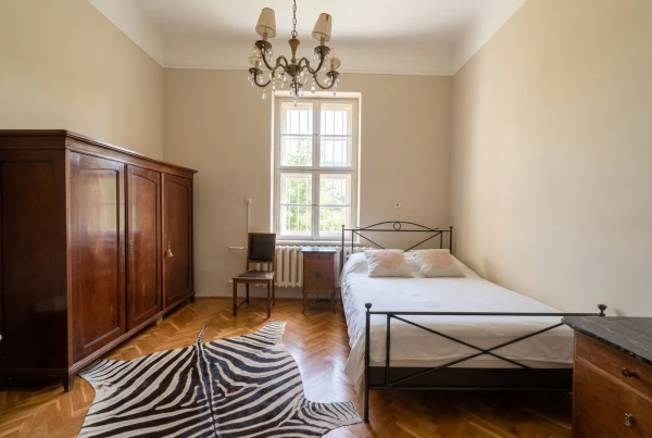 Eladó Ház Esztergom 718 m2 