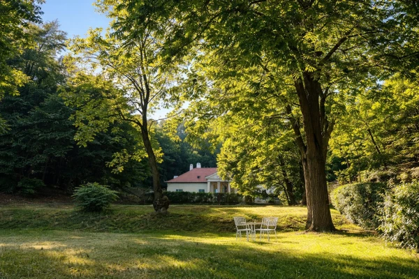 Eladó Ház Esztergom 718 m2 