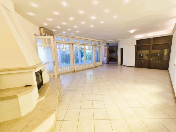 Eladó Ház Kecskemét 240 m2 