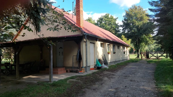 Eladó Telek Ipolytarnóc 73165 m2 