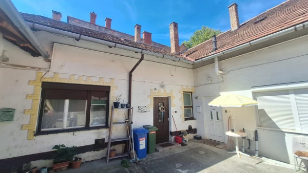 Eladó Lakás Kaposvár 35 m2 