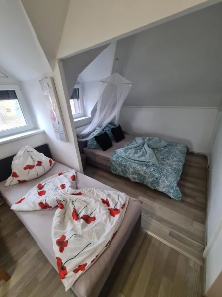 Eladó Ház Siófok 290 m2 