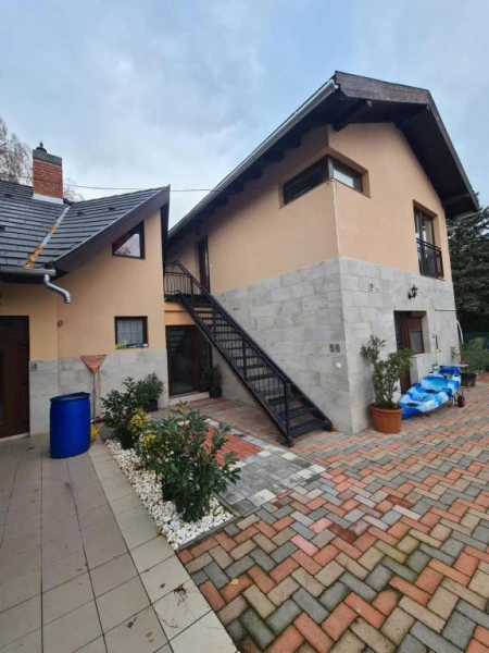 Eladó Ház Siófok 290 m2 