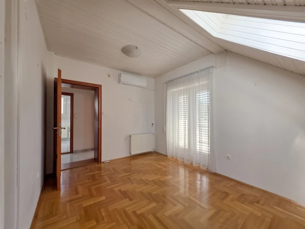 Eladó Ház Szentendre 196 m2 