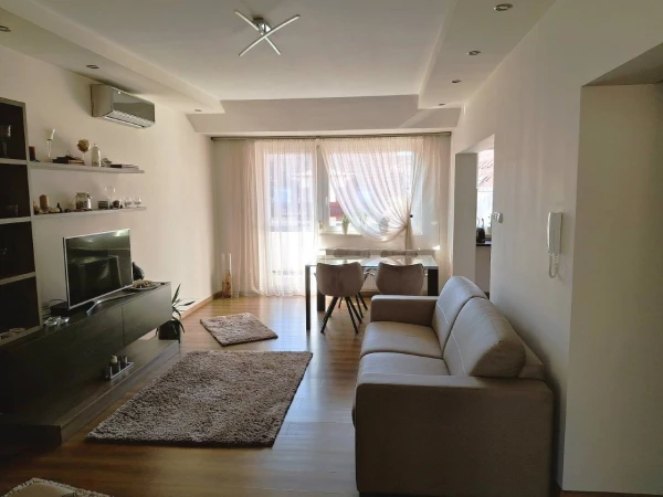 Eladó Lakás Kiskunfélegyháza 67 m2 