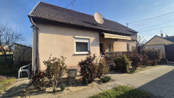 Eladó Ház Kecskemét 102 m2 