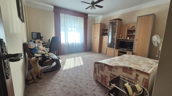 Eladó Ház Kecskemét 102 m2 