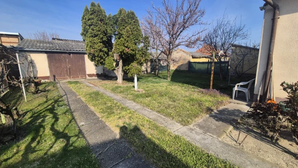 Eladó Ház Kecskemét 102 m2 