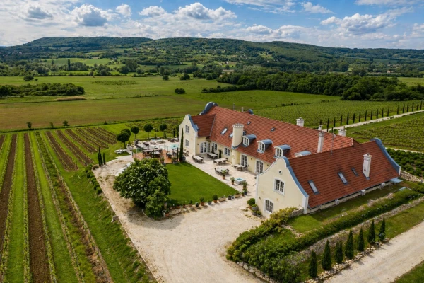 Eladó Ház Monoszló 2250 m2 