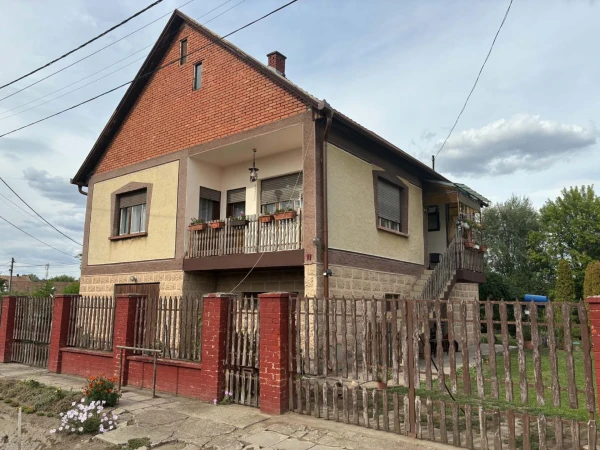 Eladó Ház Nagykáta 94 m2 