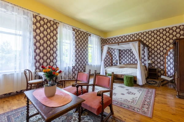 Eladó Ház Misefa 1650 m2 