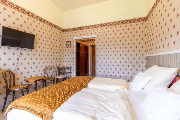Eladó Ház Misefa 1650 m2 