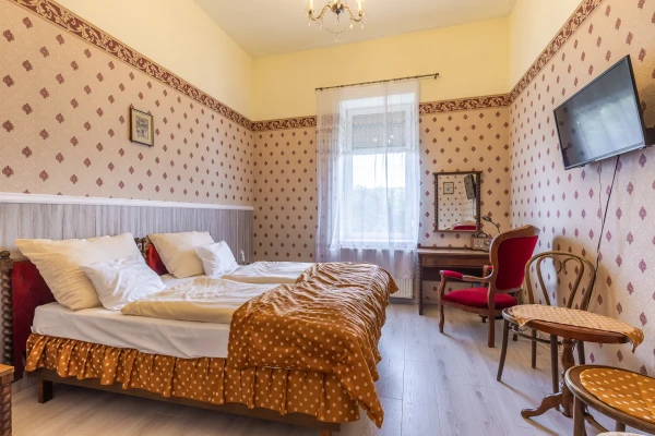 Eladó Ház Misefa 1650 m2 