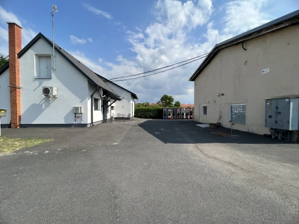 Eladó Telek Szombathely 3827 m2 