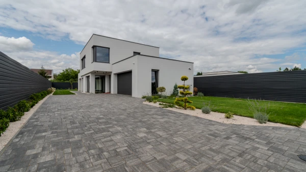 Eladó Ház Debrecen 230 m2 