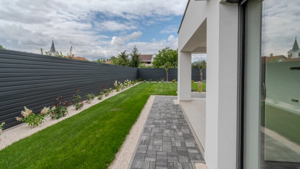 Eladó Ház Debrecen 230 m2 