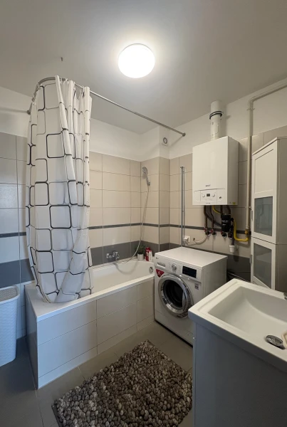 Eladó Lakás Eger 87 m2 