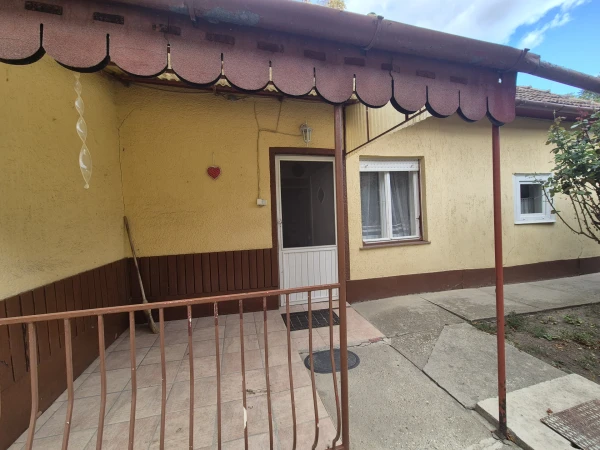 Eladó Ház Tószeg 66 m2 