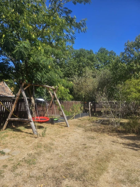 Eladó Ház Nagyoroszi 160 m2 