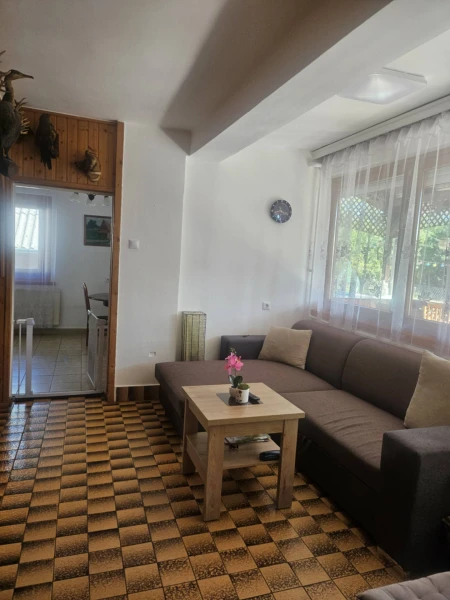 Eladó Ház Nagyoroszi 160 m2 