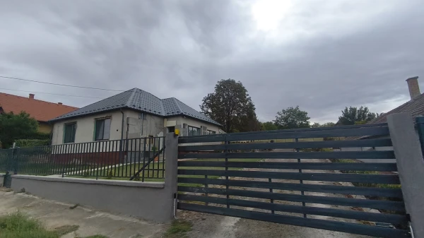 Eladó Ház Tolnanémedi 120 m2 