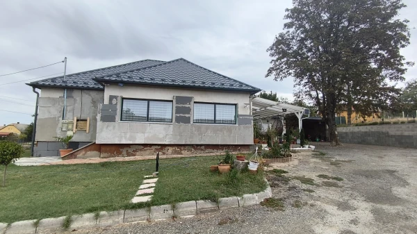Eladó Ház Tolnanémedi 120 m2 