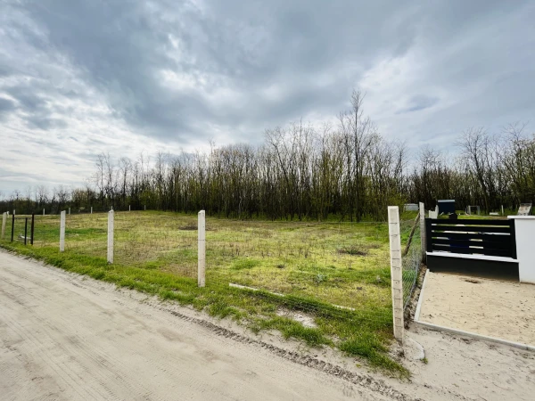 Eladó Telek Ladánybene 1500 m2 