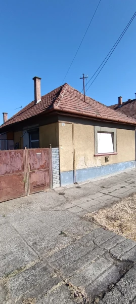 Eladó Ház Ceglédbercel 140 m2 