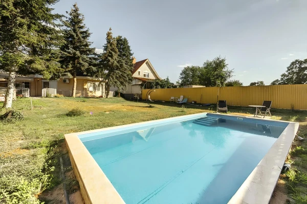 Eladó Ház Kecskemét 250 m2 