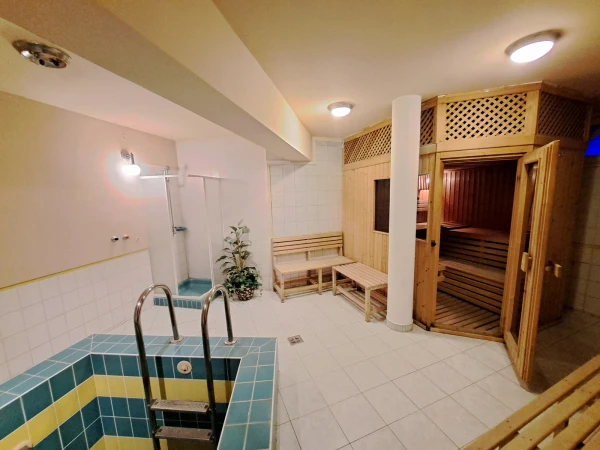 Eladó Ház Kecskemét 250 m2 